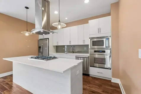 126 North Leamington Avenue Chicago IL 60644