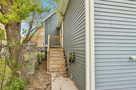 126 North Leamington Avenue Chicago IL 60644