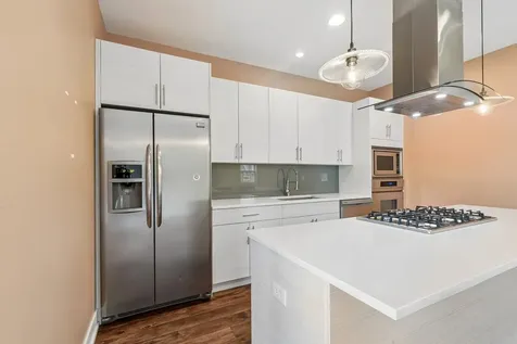 126 North Leamington Avenue Chicago IL 60644