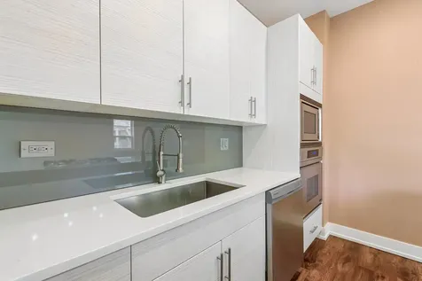 126 North Leamington Avenue Chicago IL 60644
