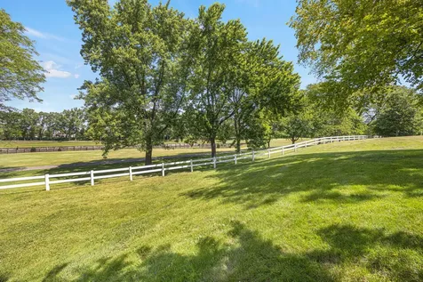 1626 Vermont Drive Elk Grove Village IL 60007