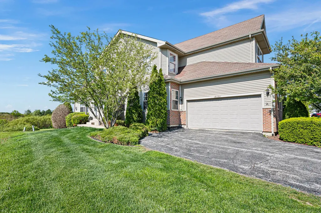 370 Sunset Boulevard Beecher IL 60401