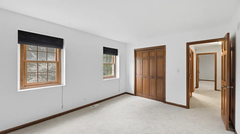 2418 Flambeau Drive Naperville IL 60564