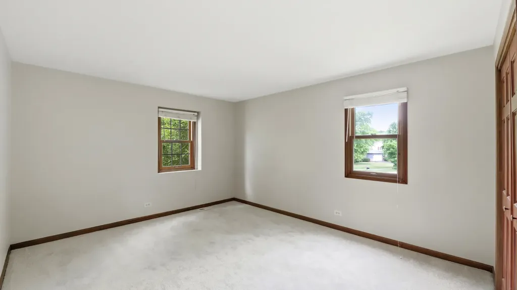 2418 Flambeau Drive Naperville IL 60564