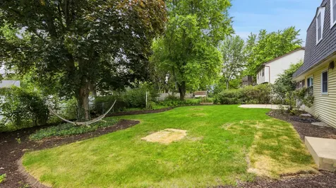 2418 Flambeau Drive Naperville IL 60564