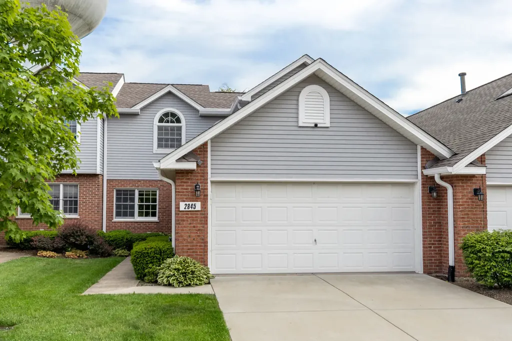 2845 Water Tower Lane Darien IL 60561
