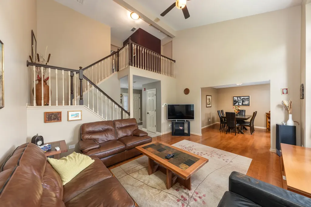 2845 Water Tower Lane Darien IL 60561