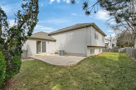 420 Windsor Drive Oswego IL 60543