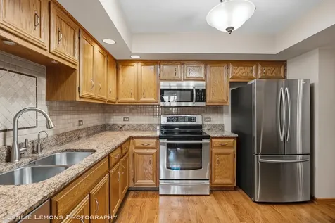 46 Coventry Chase Joliet IL 60431