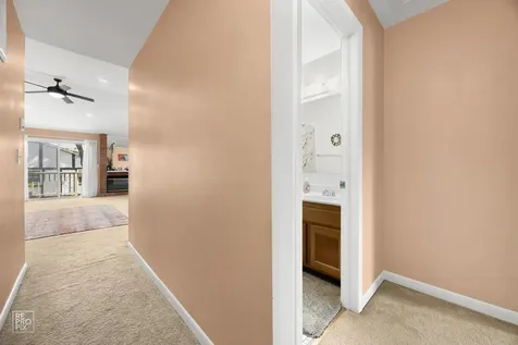 156 West Golf Road Libertyville IL 60048