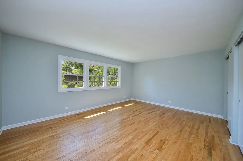 541 Williamsburg Road Glen Ellyn IL 60137