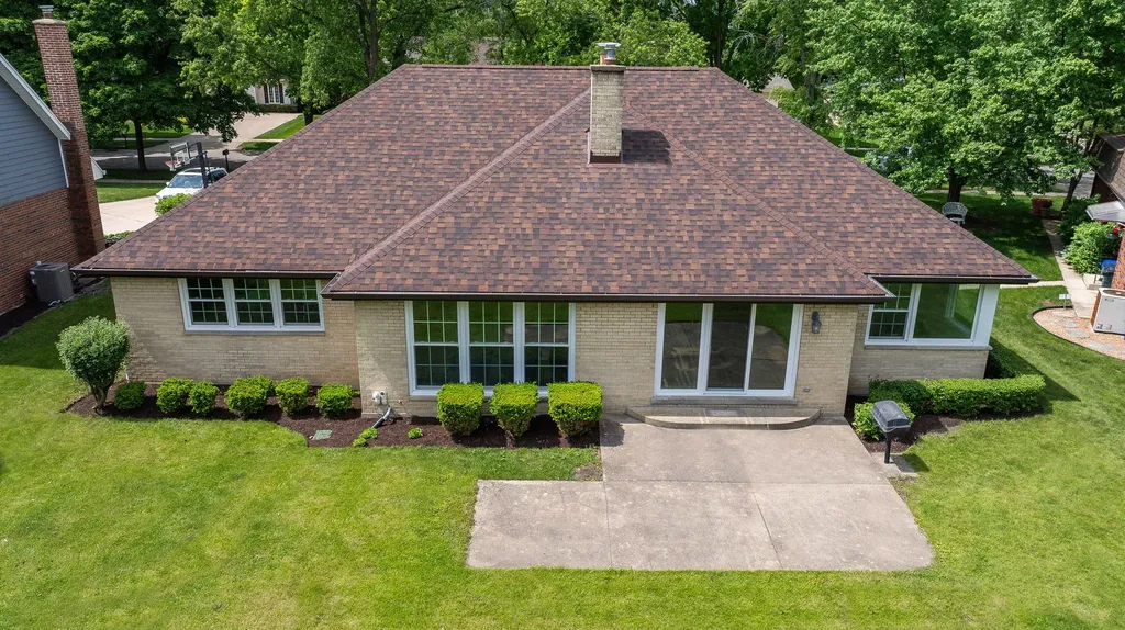541 Williamsburg Road Glen Ellyn IL 60137