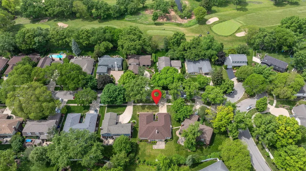 541 Williamsburg Road Glen Ellyn IL 60137