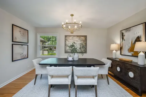 541 Williamsburg Road Glen Ellyn IL 60137