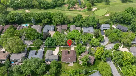 541 Williamsburg Road Glen Ellyn IL 60137