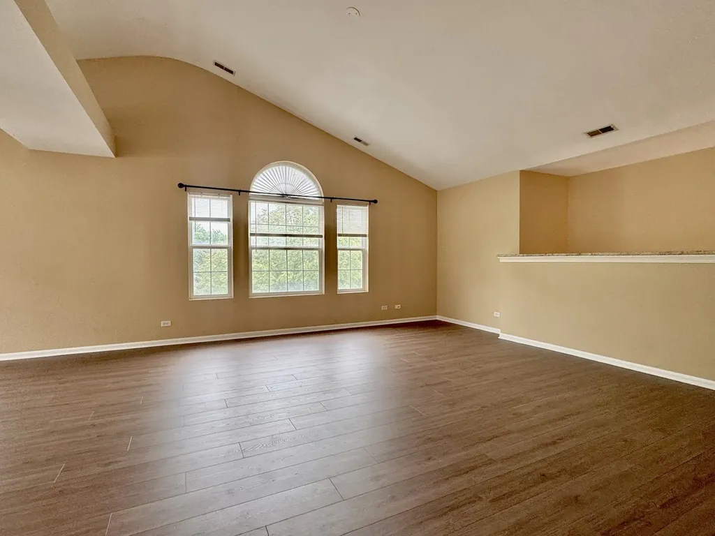 2905 Stonewater Drive Naperville IL 60564