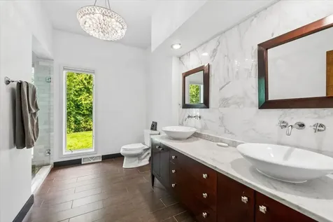 14 Winfield Circle Northfield IL 60093