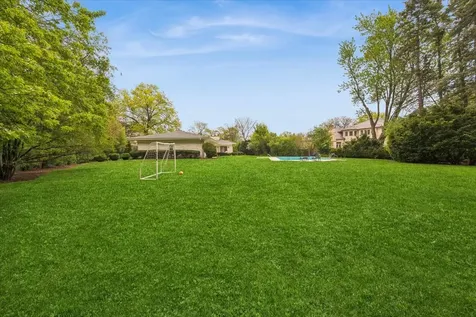 14 Winfield Circle Northfield IL 60093