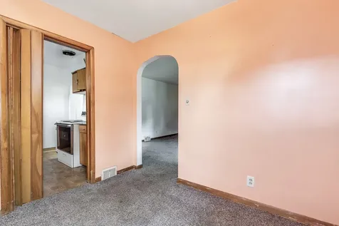 906 Georgia Street Joliet IL 60435
