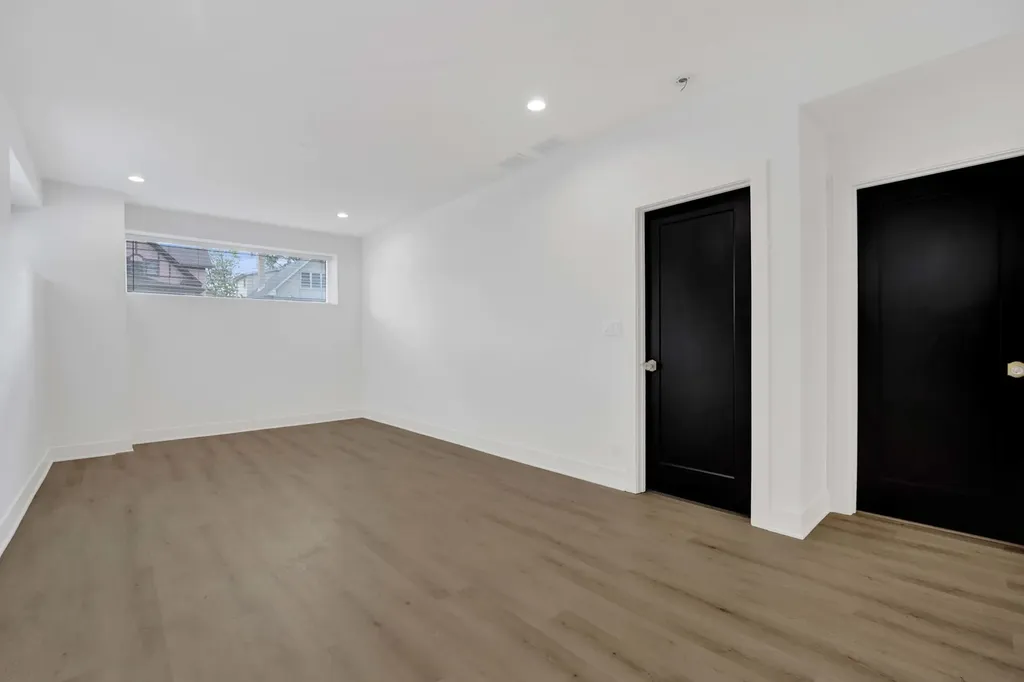1122 North Latrobe Avenue Chicago IL 60651