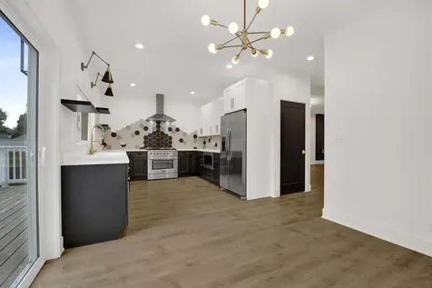 1122 North Latrobe Avenue Chicago IL 60651