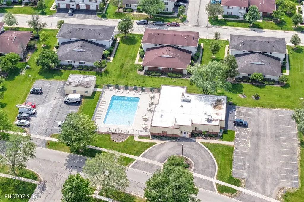 2 Dennis Court Schaumburg IL 60193