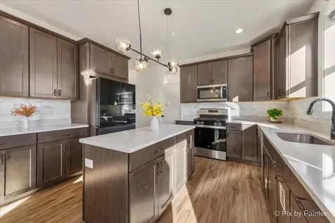 3553 Doral Drive Elgin IL 60124