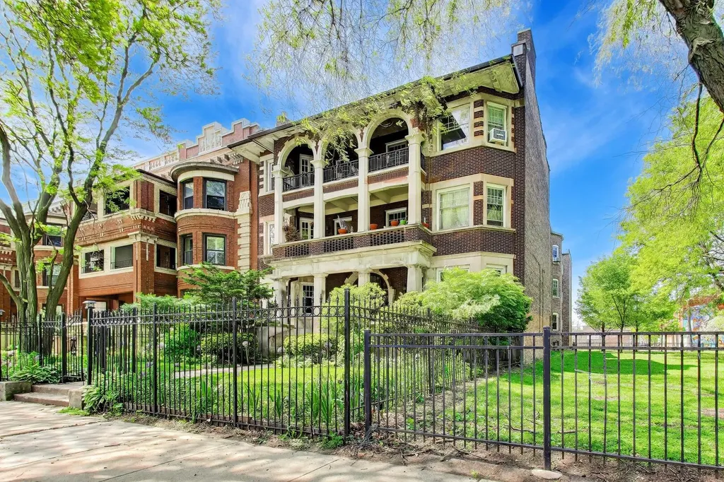 5036 South Drexel Boulevard Chicago IL 60615