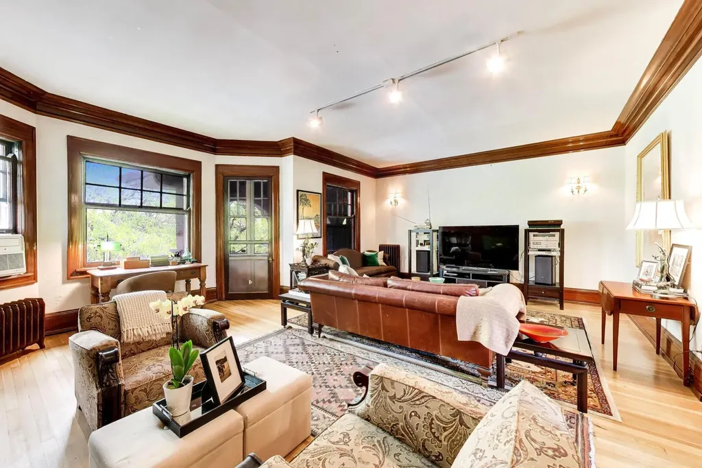 5036 South Drexel Boulevard Chicago IL 60615