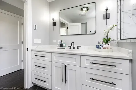 3024 North 76th Avenue Elmwood Park IL 60707