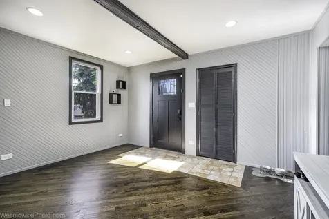 3024 North 76th Avenue Elmwood Park IL 60707