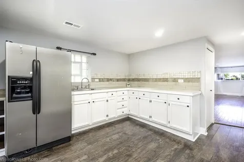 3024 North 76th Avenue Elmwood Park IL 60707