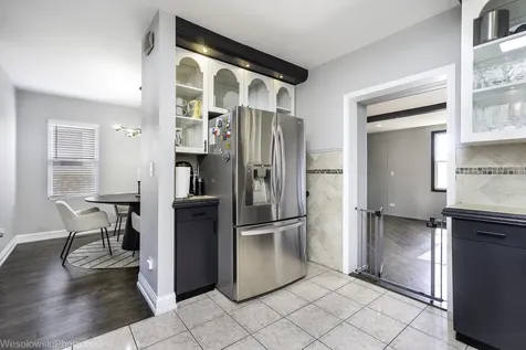 3024 North 76th Avenue Elmwood Park IL 60707