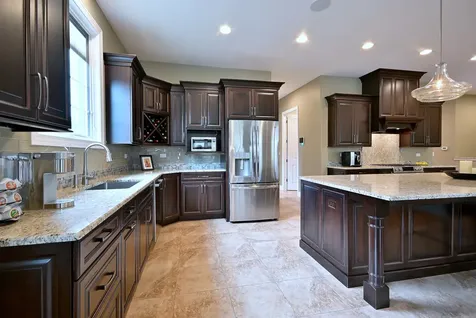 204 Donmor Drive Bloomingdale IL 60108