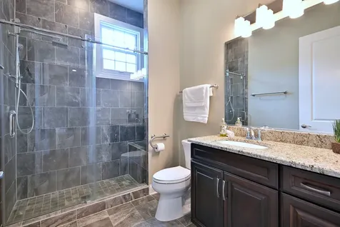 204 Donmor Drive Bloomingdale IL 60108
