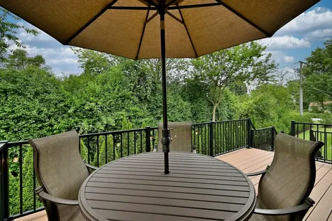 204 Donmor Drive Bloomingdale IL 60108
