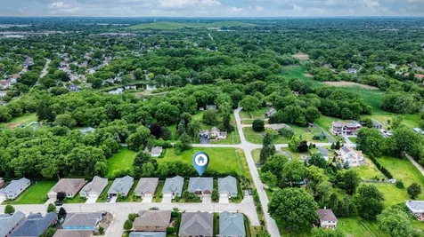 204 Donmor Drive Bloomingdale IL 60108