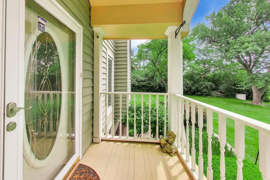 24W066 St Charles Road Wheaton IL 60187