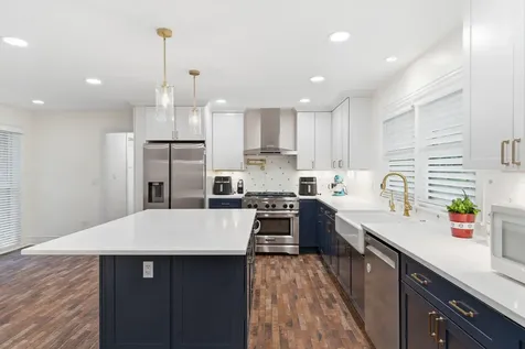 1725 Sunset Ridge Road Glenview IL 60025