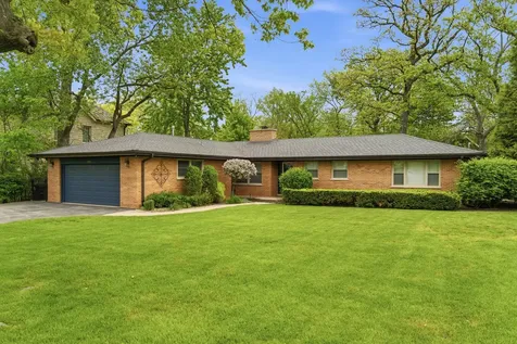 1725 Sunset Ridge Road Glenview IL 60025