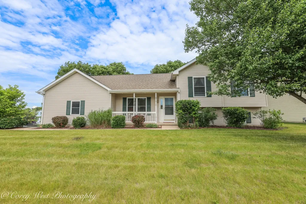 480 N Aspen Drive Cortland IL 60112