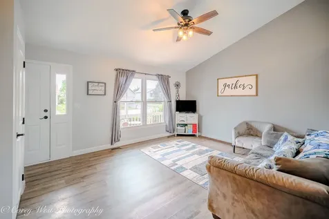 480 N Aspen Drive Cortland IL 60112