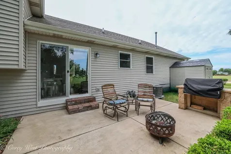 480 N Aspen Drive Cortland IL 60112