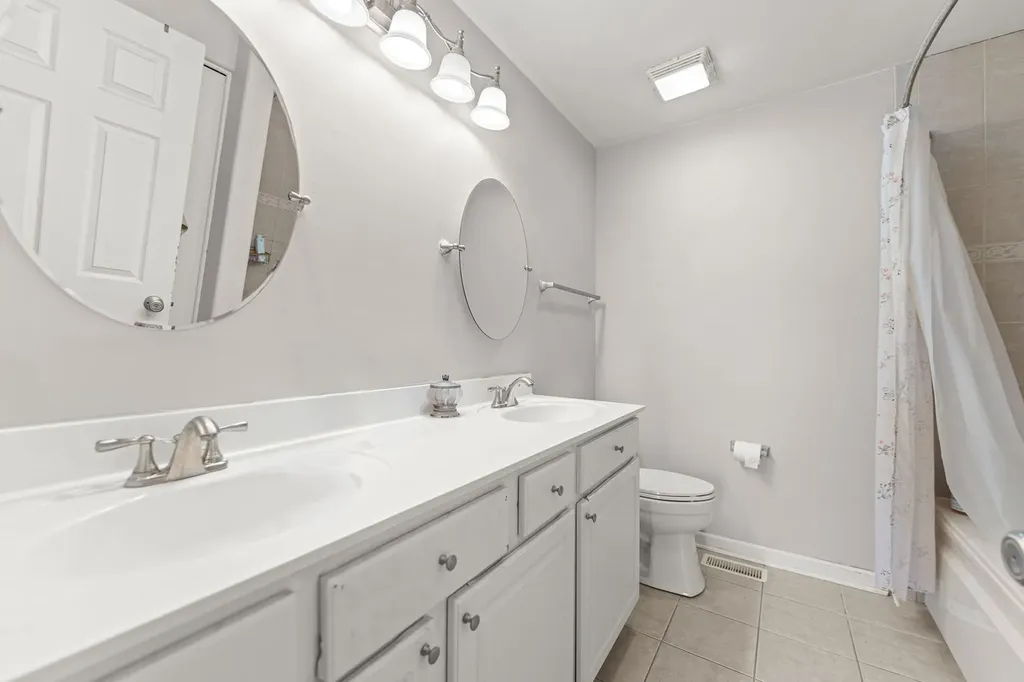9203 West Westinghouse Court Mokena IL 60448