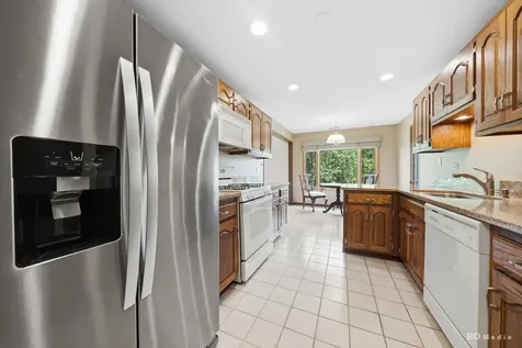 9822 Mill Drive W Palos Park IL 60464