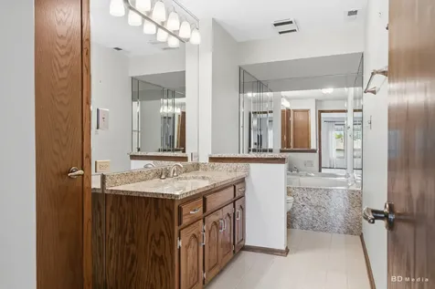 9822 Mill Drive W Palos Park IL 60464