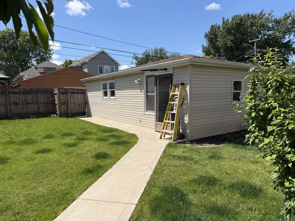 3442 Prairie Avenue Brookfield IL 60513