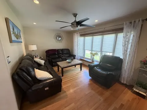 3442 Prairie Avenue Brookfield IL 60513