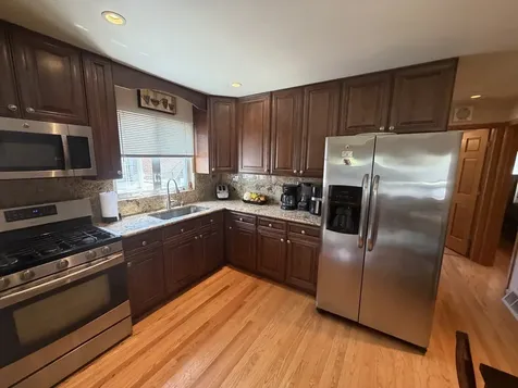 3442 Prairie Avenue Brookfield IL 60513