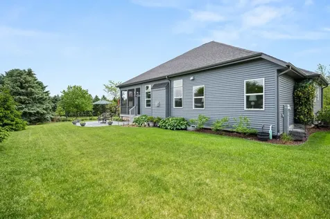 104 Larking Avenue Dekalb IL 60115